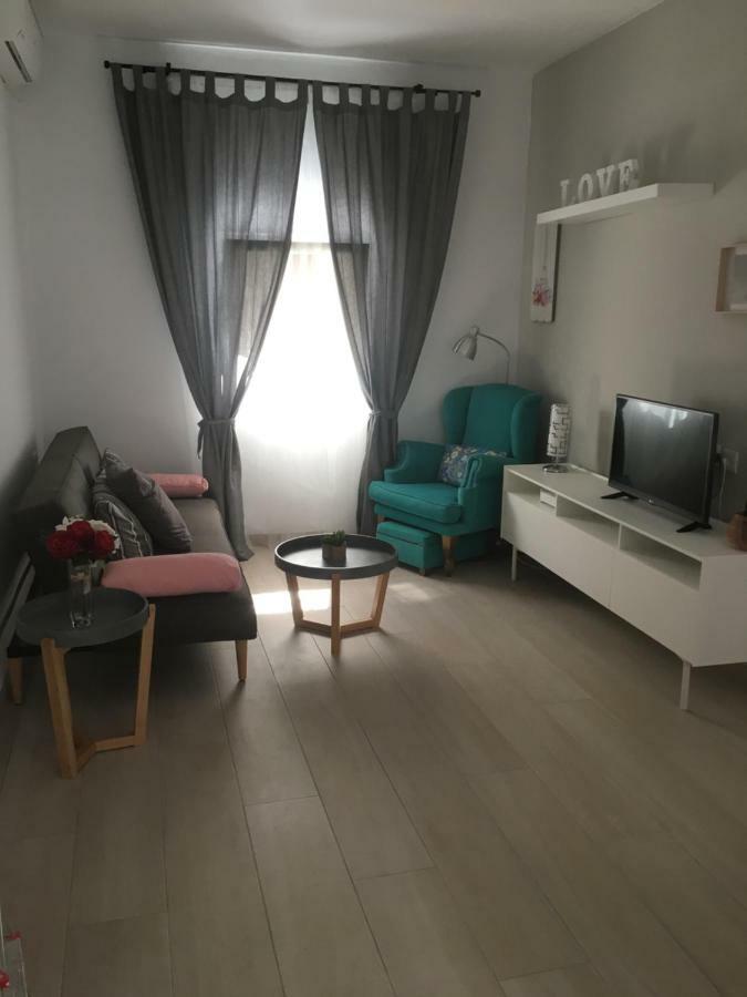 Apartamento Los Naranjos De Santa Justa Севиля Екстериор снимка
